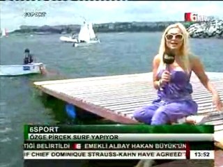 6SPORT DA ÖZGE PİRÇEK'DEN SURF DERSİ