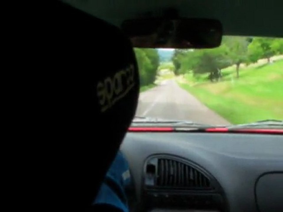 Rallye du 14 juillet 2011 Es  5 MONNIN Jean Paul CHATELAIN Mickael Saxo N2