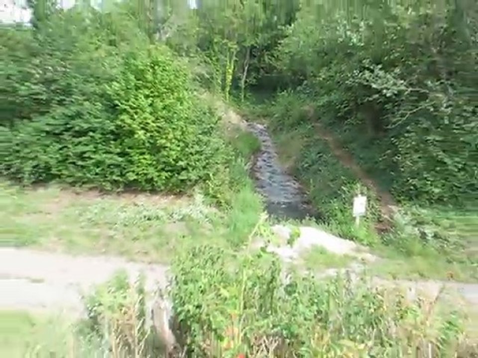 SOURCE de la poix et incinérateur