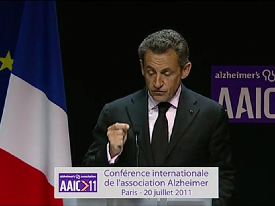 Nicolas Sarkozy dresse un bilan du plan contre Alzheimer