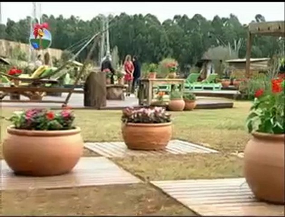 A Fazenda 4 - chegada dos novos peões