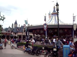 Disneyland Paris - Une journée magique !