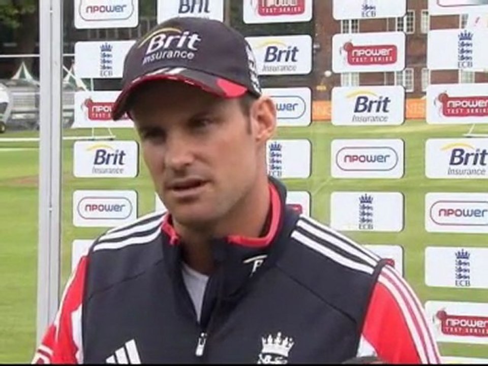 England focused on world's best side