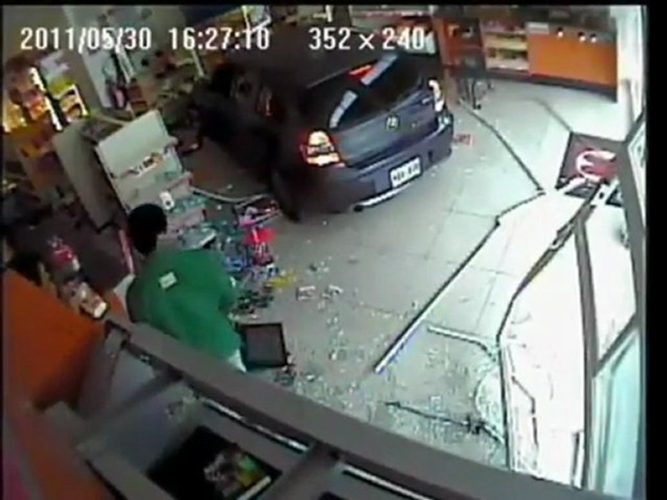Terrible Parking Fail