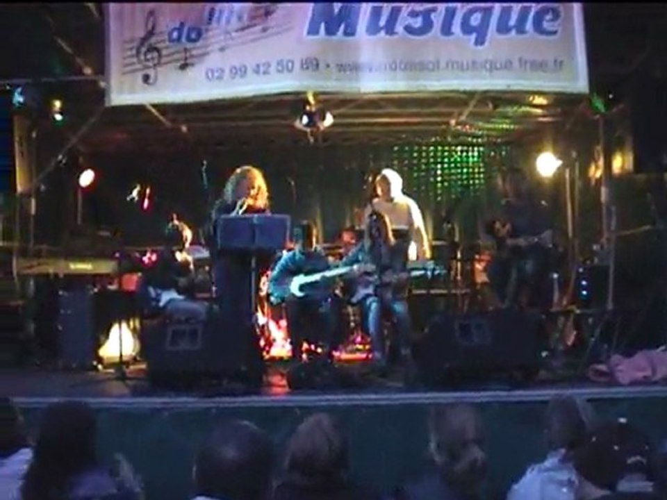 201106 black or white