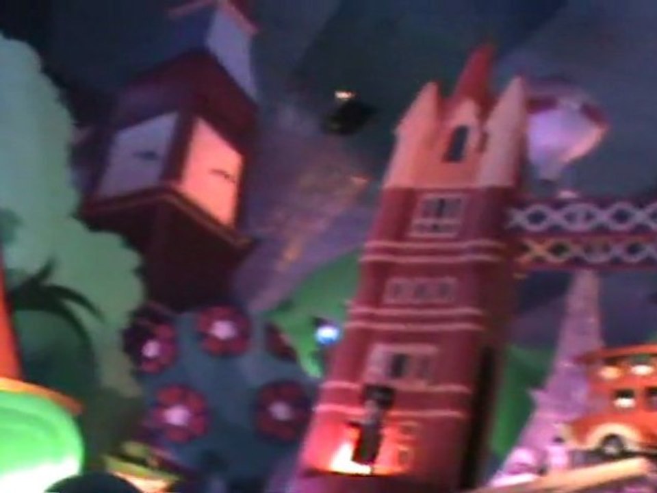 EuroDisney Paris "Fantasyland - maison des poupées " PART 1