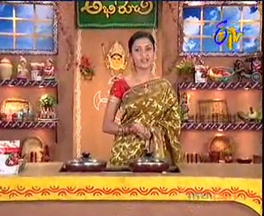 Abhiruchi - Recipes - Senaga Pappu Rice, Tomato Appalu & Ragi Sankati Menti Pulusu - 04