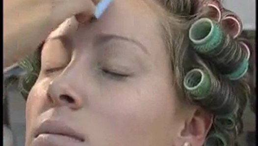 Karen wet set and make up 1 - Vidéo Dailymotion