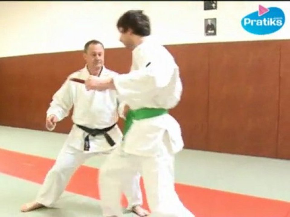 Ju Jitsu - Comment se défendre contre une attaque au couteau ?