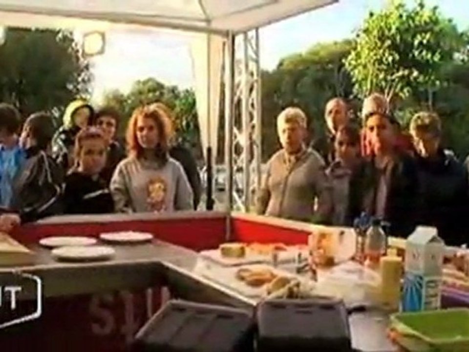 Les touristes découvrent les produits vendéens