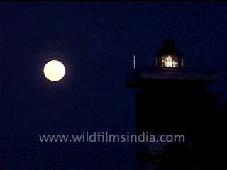 moon - 3-MPEG-4 800Kbps