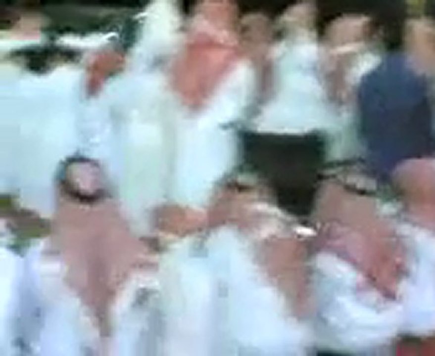 Dailymotion - priere wahabite ( pseudo-salafite) - une vidéo Comédie et Humour