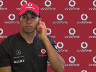 Hamilton: "Speriamo nei nuovi regolamenti"