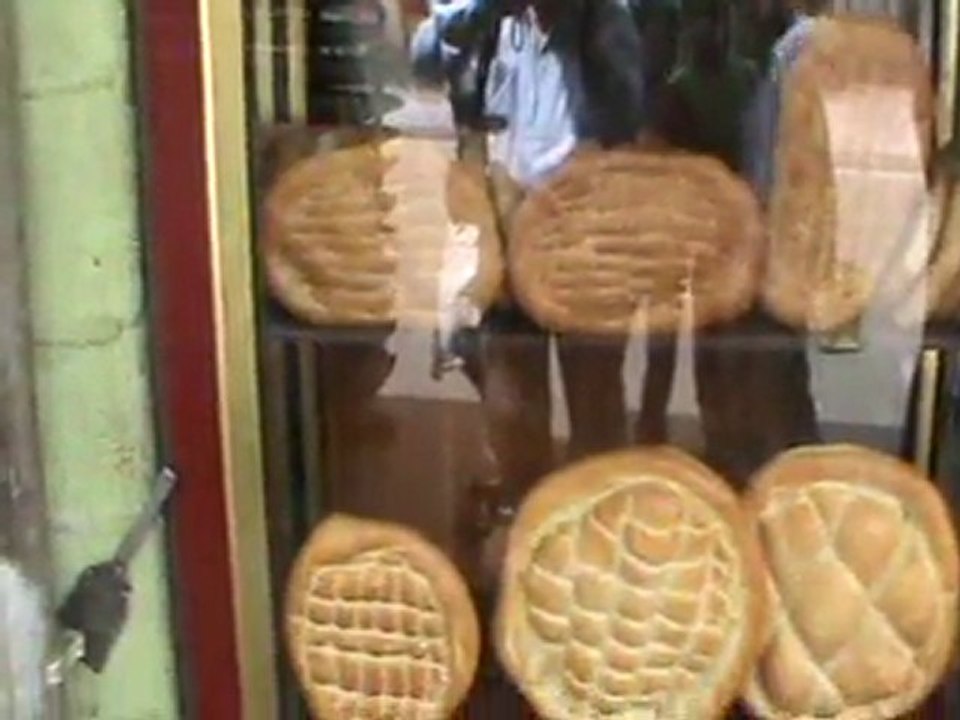 İŞTE SİVEREK (SİVEREK EKMEKLERİ VE FIRINLARINDA PİŞEN YEMEKLER)