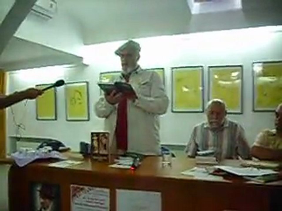 Daniel Dragan la Iasi-Lansare de carte la Universul Prieteniei