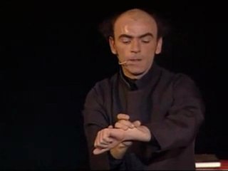 ellie kakou prof d'anglais