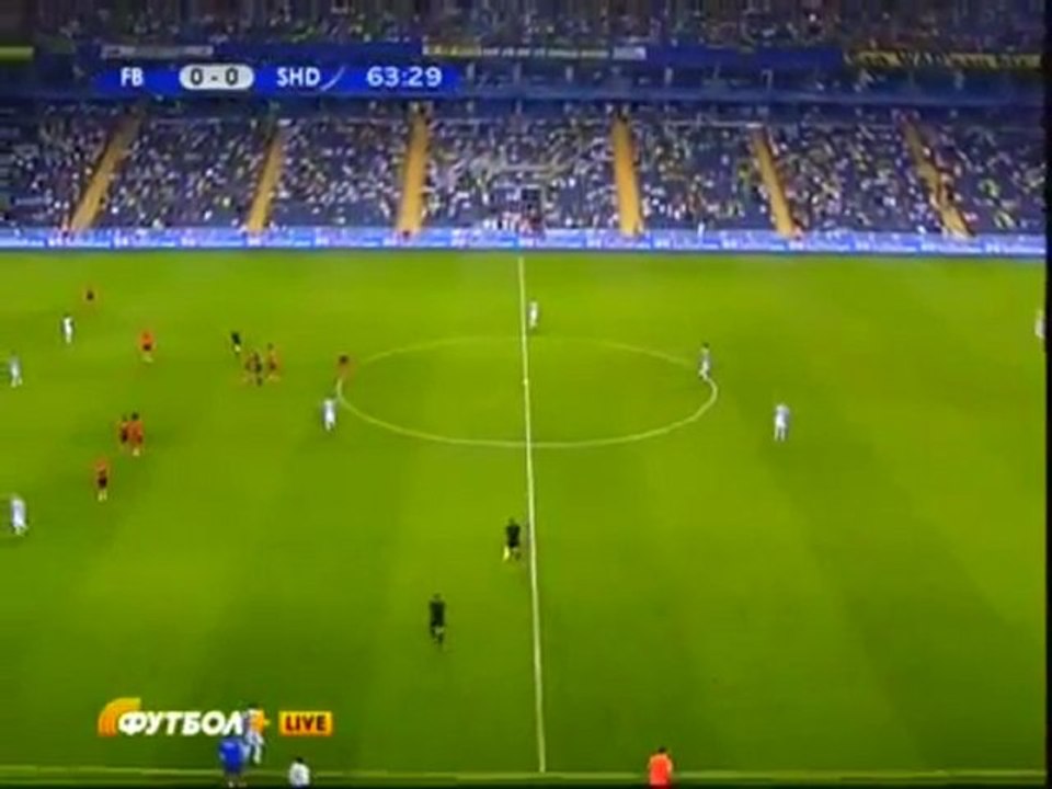 Είσοδος οπαδών Φενέρμπαχτσε στο γήπεδο