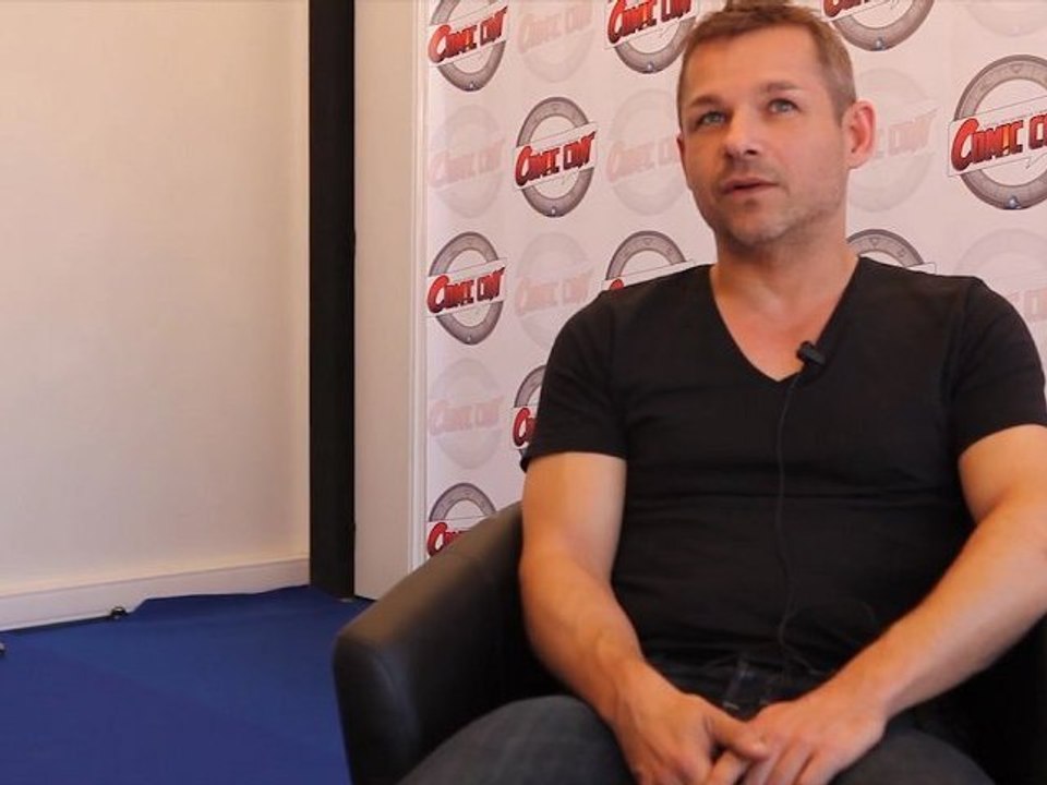 Comic Con France 2011: L'interview de Phil Briones