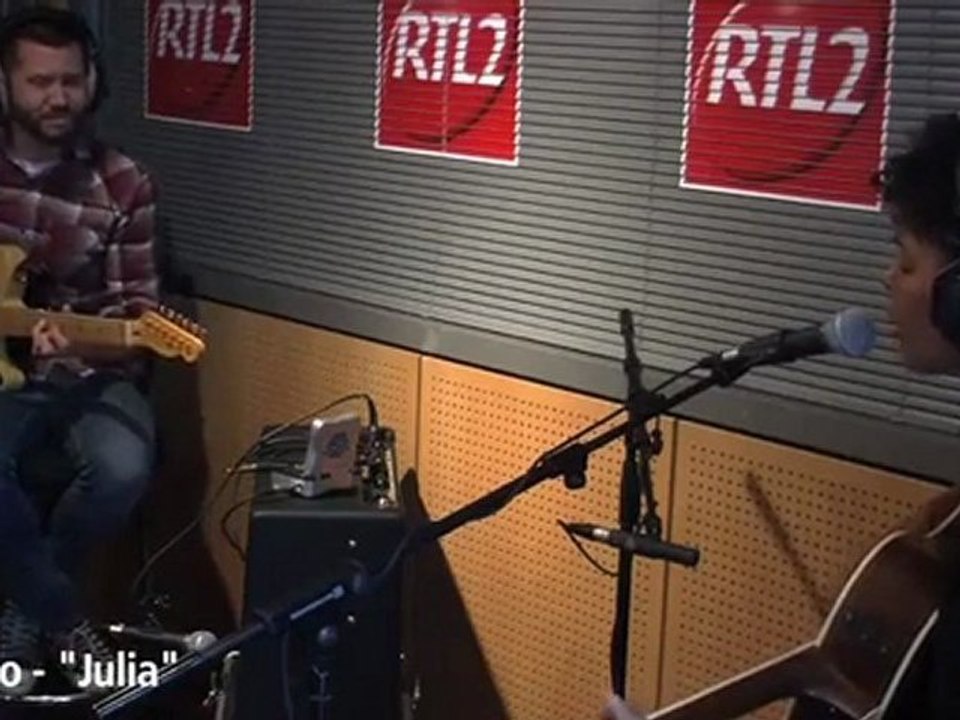 Ayo - (www.rtl2.fr/videos) - Julia, I Cant, Billie-Eve - session acoustique