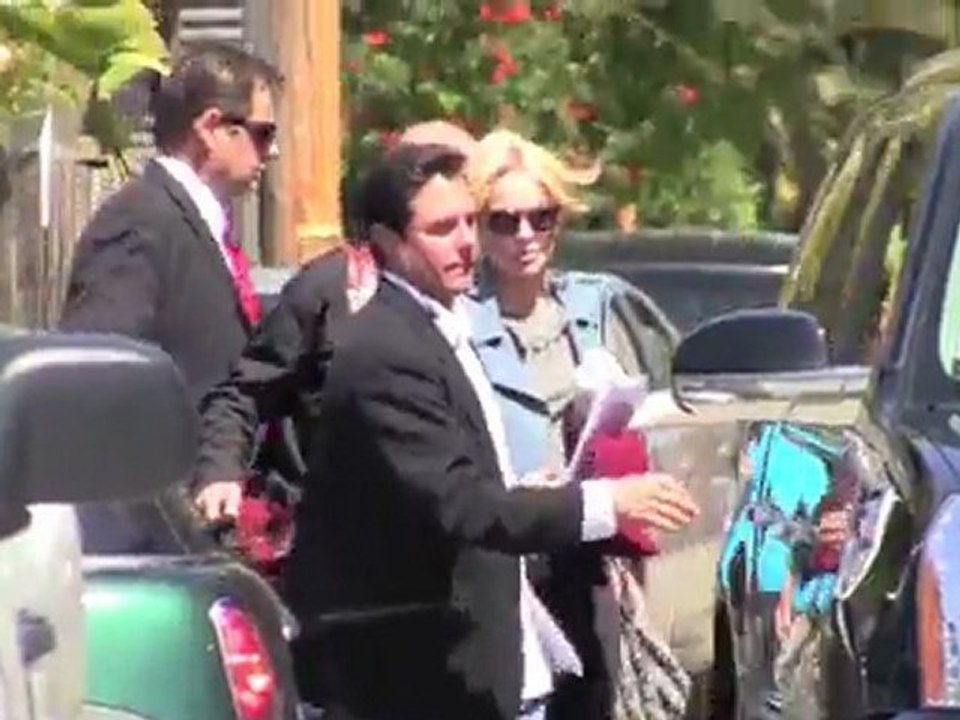 Lindsay Low on Cash?