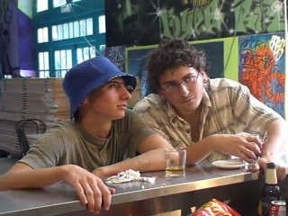 Tranquille et peinard : Le bar - Les Quatres à Strophes