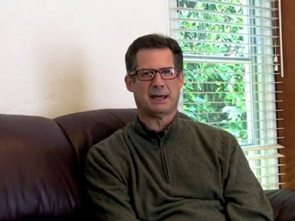 HOW TO WRITE PLOTS FOR TV SITCOMS - TV COMEDY WRITING TIPS