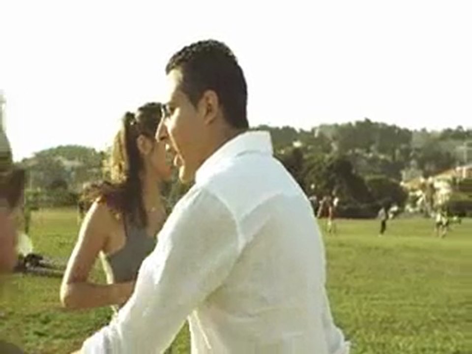 L'ALGERINO - AVEC LE SOURIRE