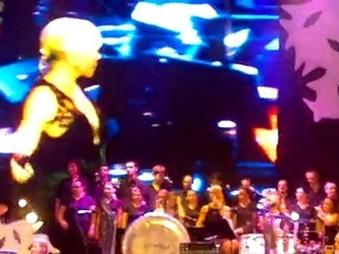 SEZEN AKSU - POTPORİ - Harbiye Cemil Topuzlu Açıkhava Sahnesi 22.07.2011