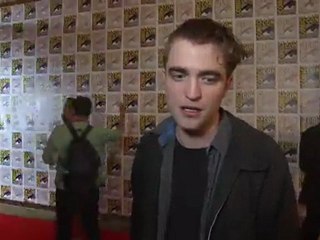 Twilight Stars Hit Comic-Con