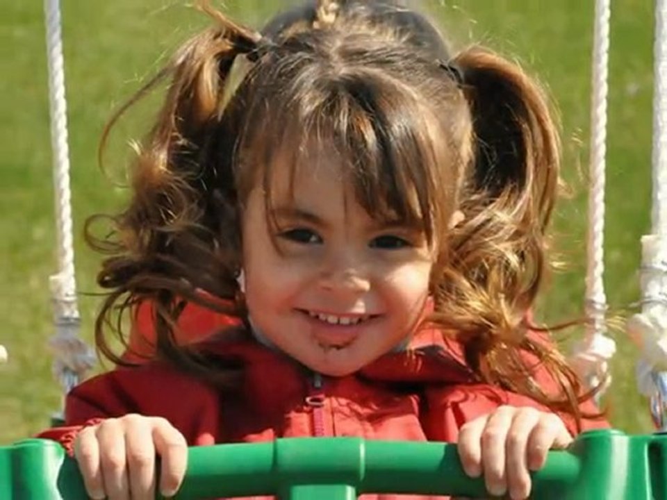 Manon ......février 2007-juillet 2011 à notre garderie :0)