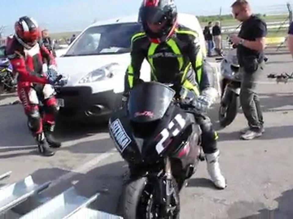 Croix en Ternois 8 mai 2011