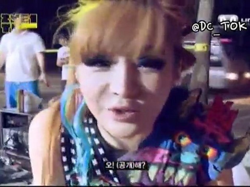 2NE1 DETRAS DE CAMARAS...0_=/*