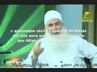 1 million de HASSANETTES  (le marché) + la priere en groupe...   (islam - hassanet)