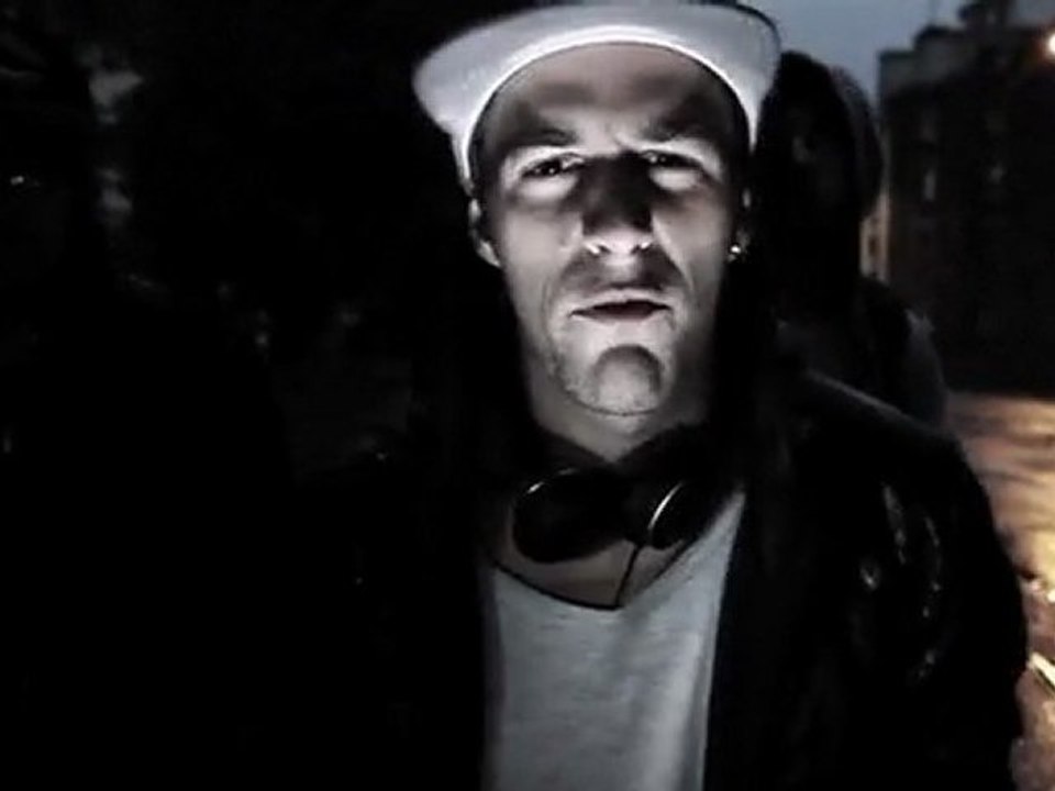 Entre chien et loup (version loup)