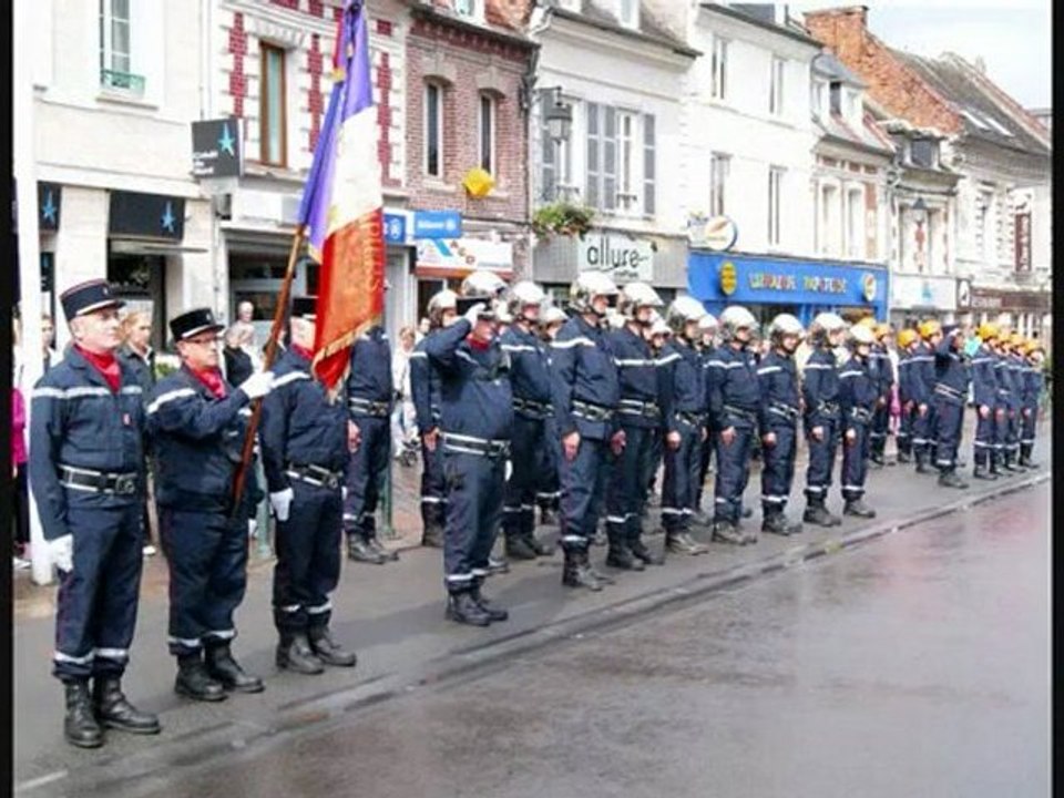 DOULLENS 14 JUILET 2011