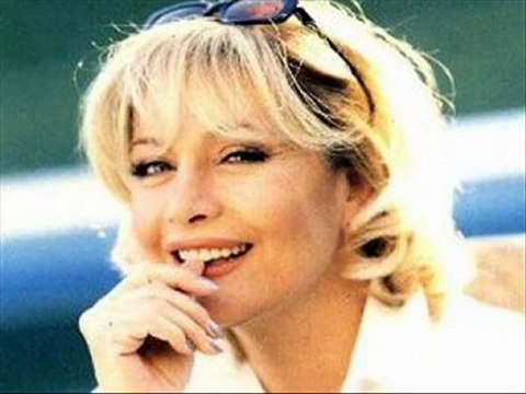 EMEL SAYIN YORGUNUM DOSTLARIM YORGUNUM ARTIK ღ♥ღღUNUTULAN ADAMღ♥ღღ