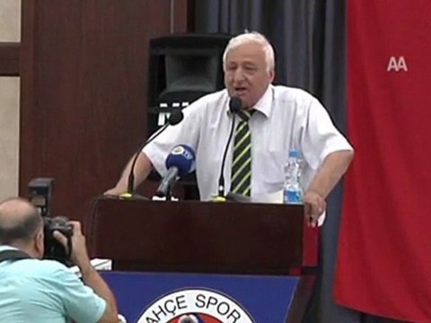 Vefa Küçük: Bugün birlik ve beraberlik günü