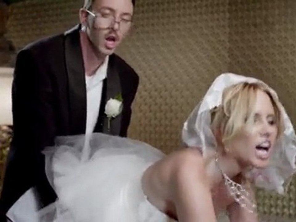 Skittles Newlyweds