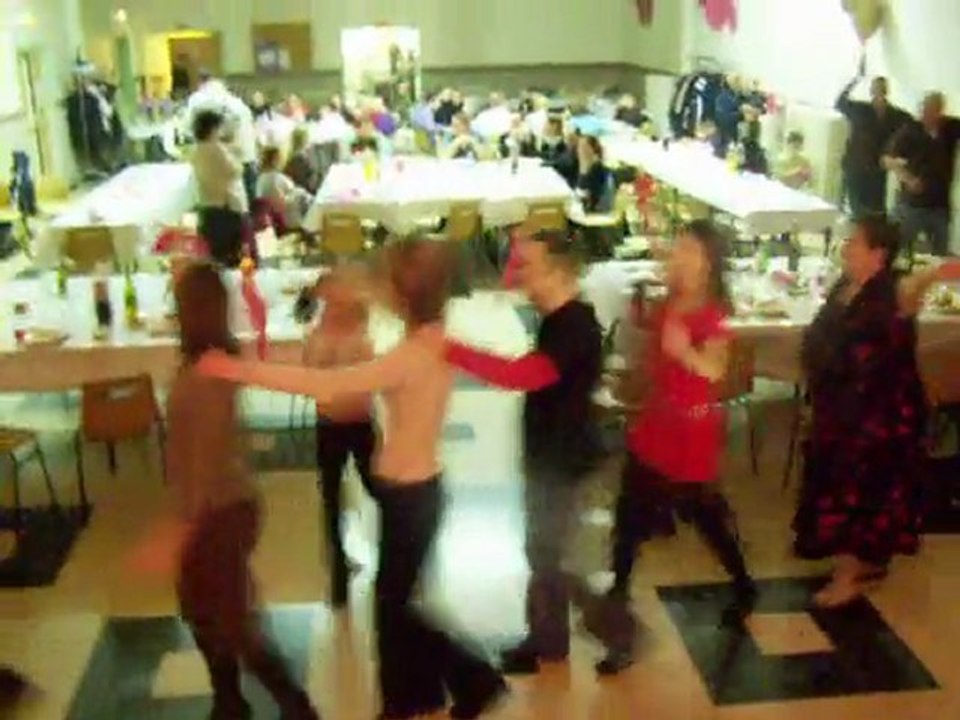 BAPTEME INES TOURNER LES SERVIETTES