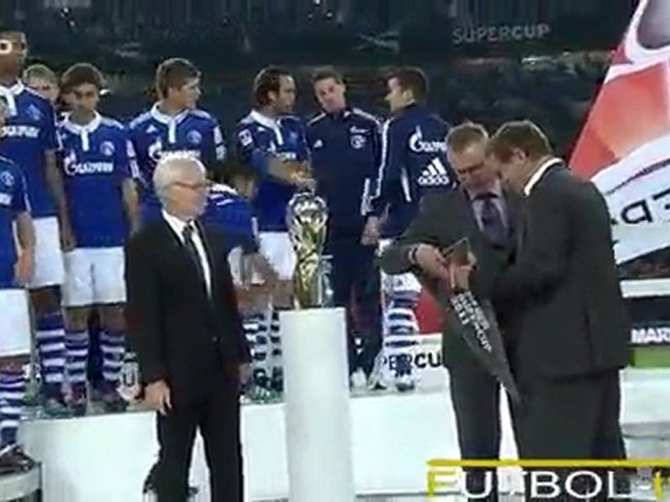Schalke 04 Trophy Celebration