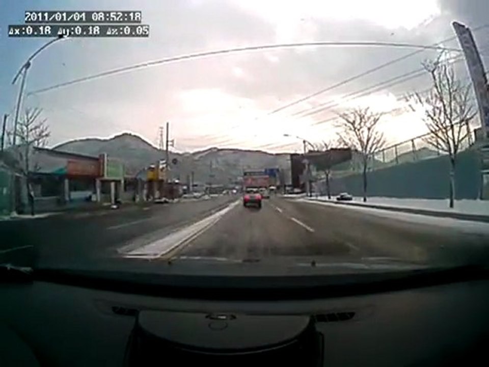 Авария mitsubishi(strangeworlds.at.ua)