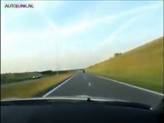 Больше 300 км в час по шоссе(strangeworlds.at.ua)