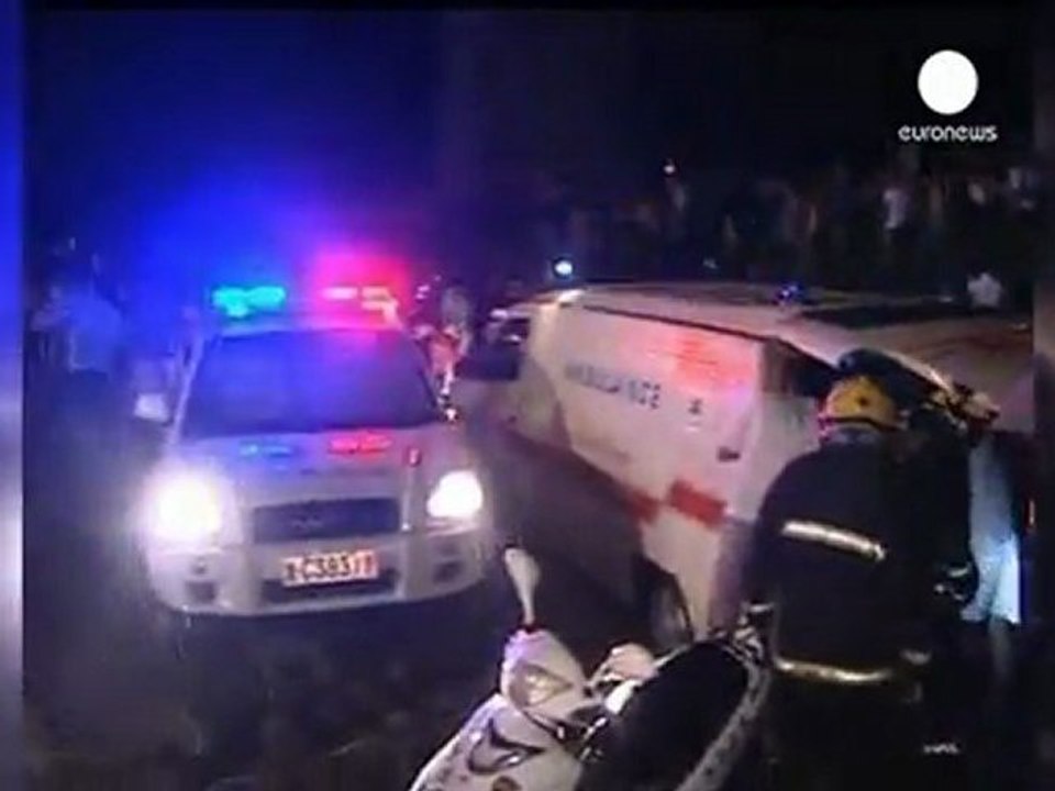 China train crash kills 35