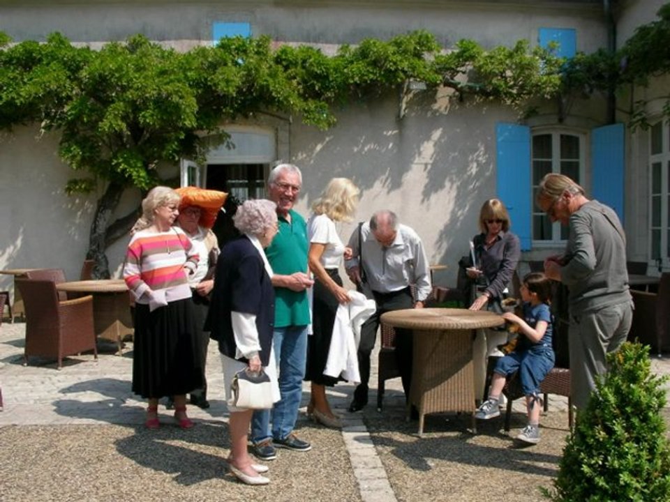 Retrouvailles avec Michel et Odile - Déjeuner à Epargnes.
