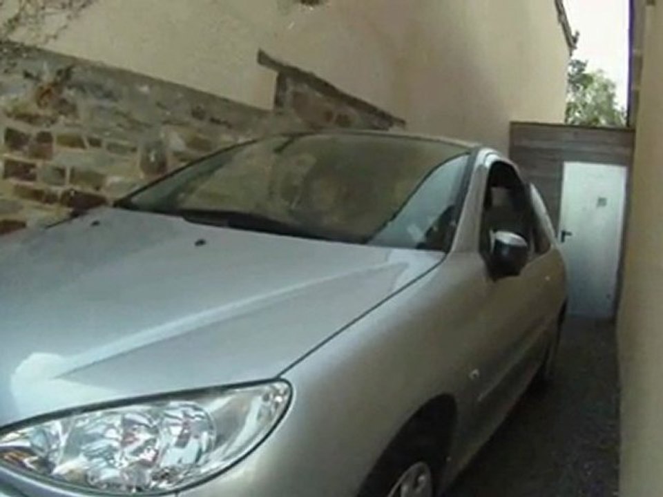 Jodu dans 2CV... :) ... ;) ... =)
