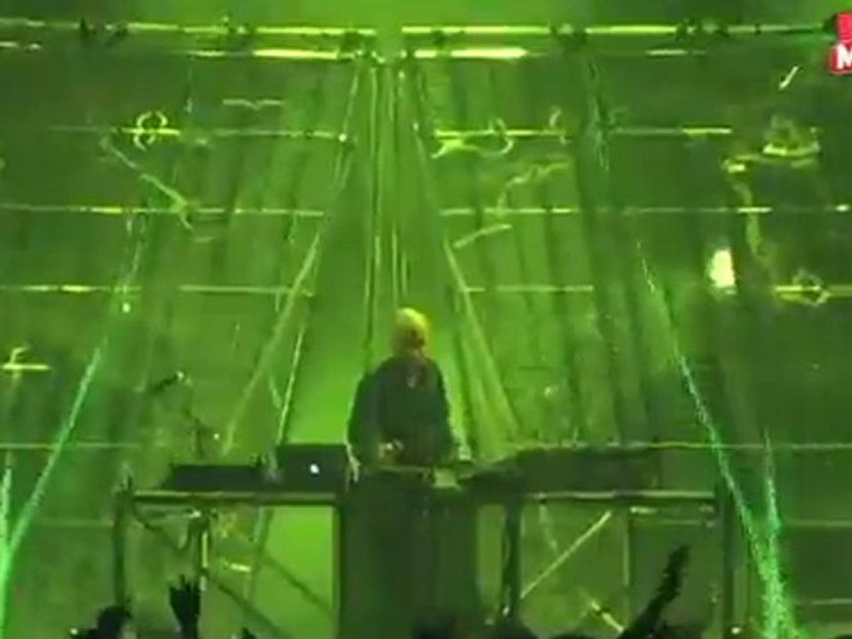 Vitalic V-Mirror Live