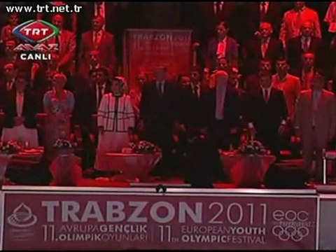 5 OLİMPİYAT BAYRAĞI MARŞI YEMİNİ Gençlik Olimpiyat 2011 Trabzon
