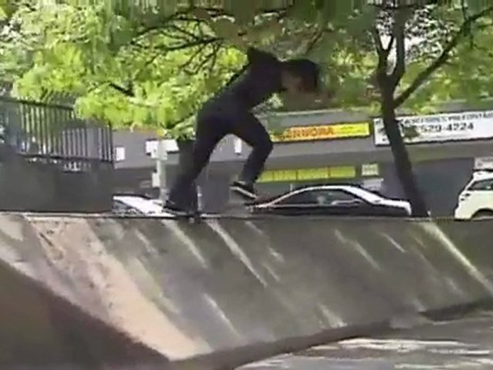 LEO ROMERO - RVCA SKATE PROMO