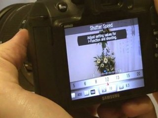 Samsung NX11 Mirrorless Camera Review