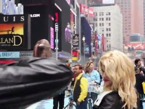 Kelly Osbourne Behind the Scenes at the Fall 2011 ...